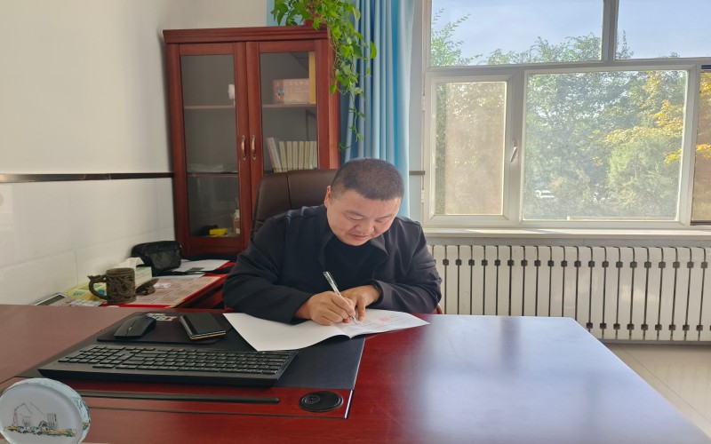 签约现场.jpg