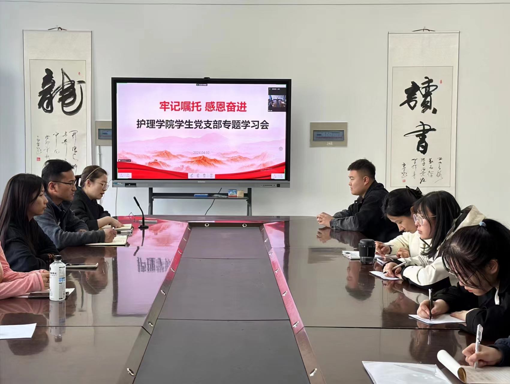 ea53ee086d32e5e721c17018672316e.jpg ea53ee086d32e5e721c17018672316e.jpg