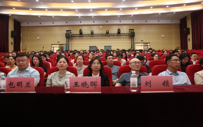 开幕式现场.jpg 开幕式现场.jpg