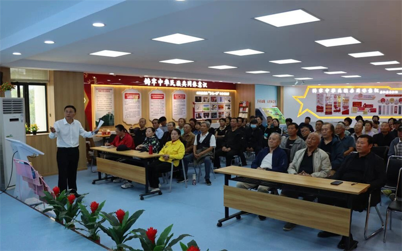 离退休工作处党委开展“铸牢中华民族共同体意识”学习交流活动